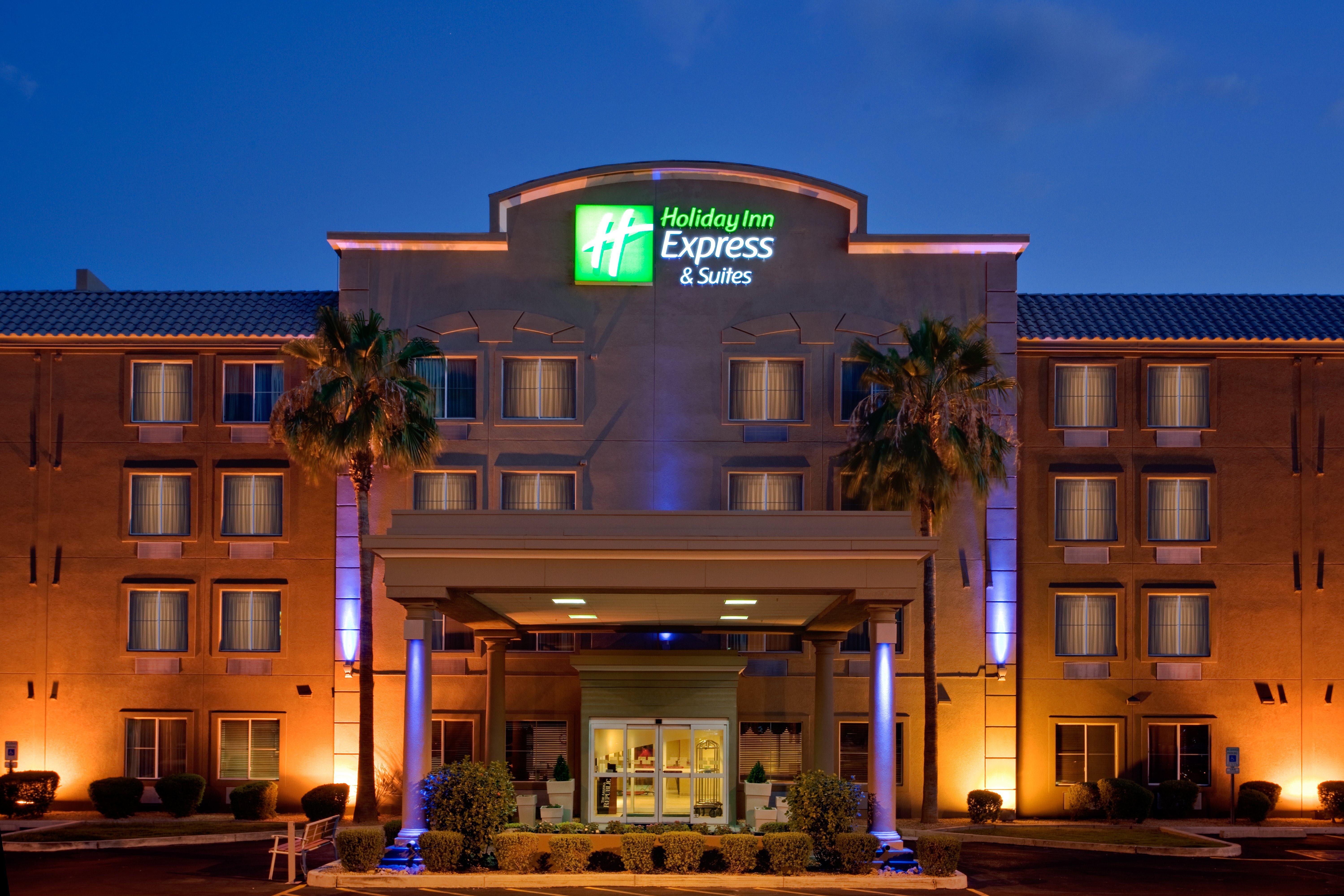 Holiday Inn Express Peoria North - Glendale By Ihg Exterior photo
