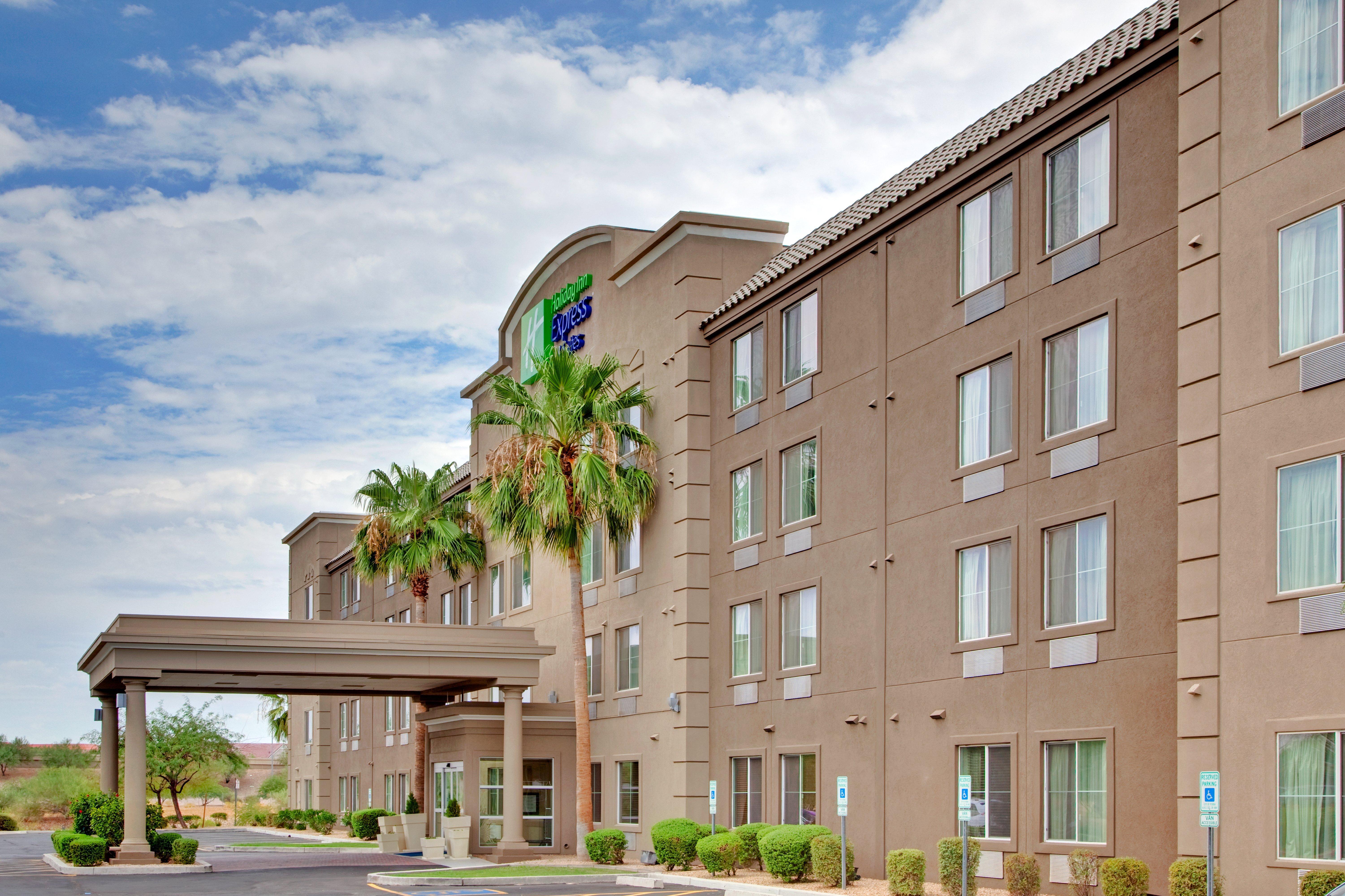 Holiday Inn Express Peoria North - Glendale By Ihg Exterior photo